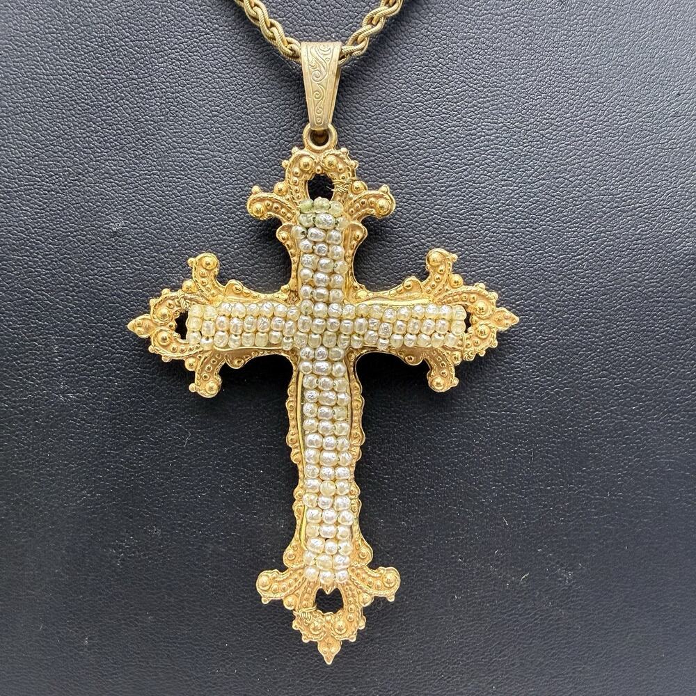 Miriam Haskell Faux Seed Pearl Cross Necklace Pendant Gold Tone Vintage